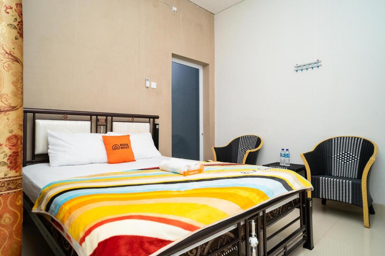 Hotel Koolkost Syariah Near Transmart Tegal Esterno foto
