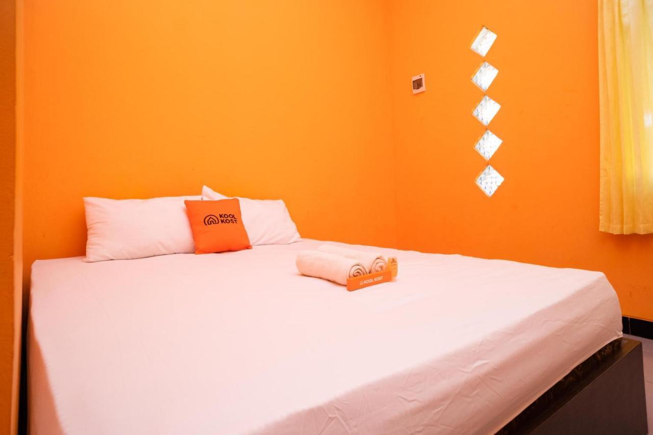 Hotel Koolkost Syariah Near Transmart Tegal Esterno foto
