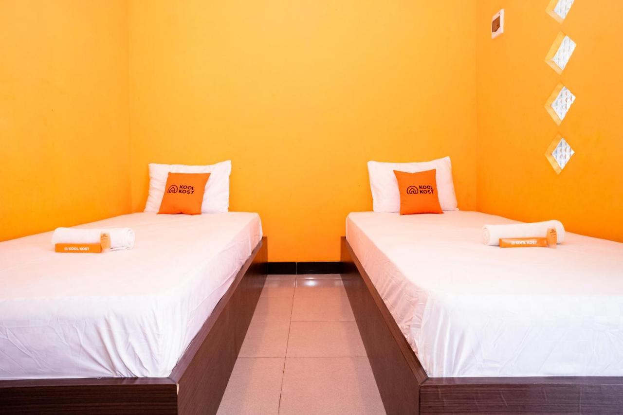 Hotel Koolkost Syariah Near Transmart Tegal Esterno foto
